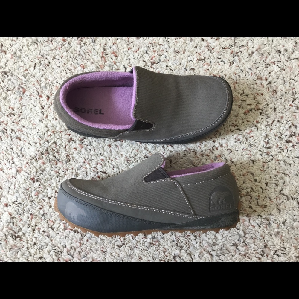 Size 4 Sorel Snow Slip ons